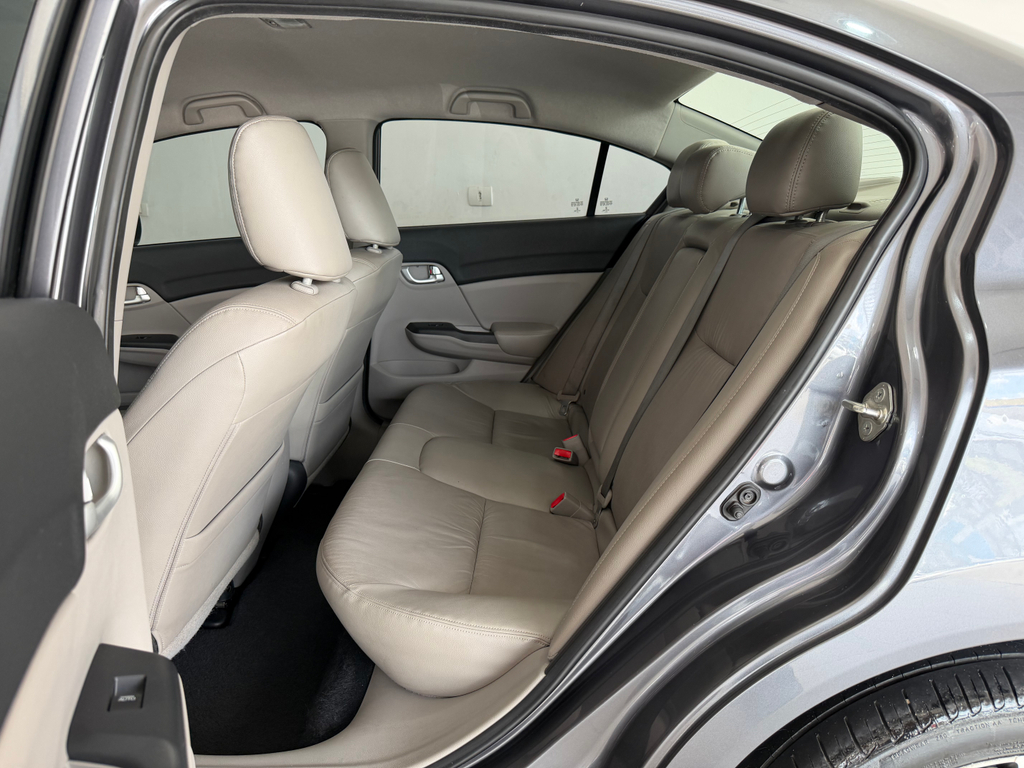 Honda Civic Cinza