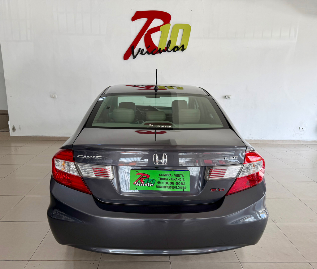 Honda Civic Cinza