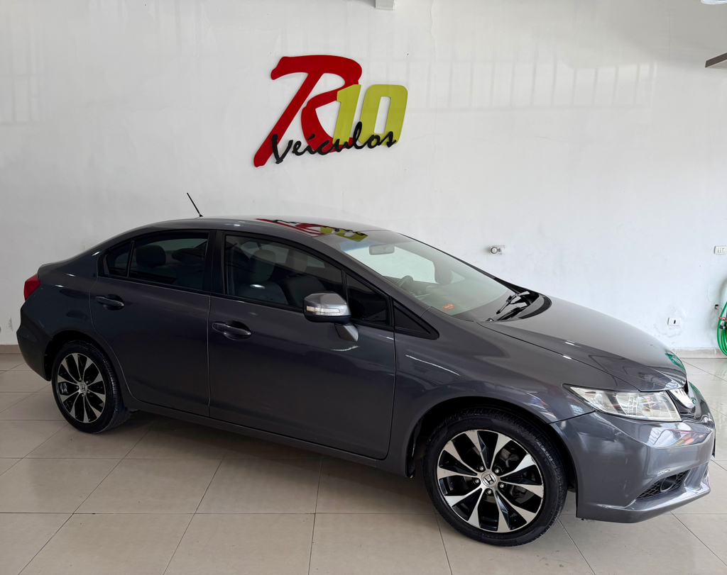 Honda Civic Cinza