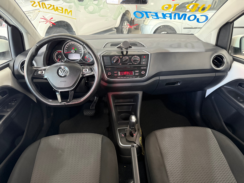 Volkswagen Up! Move Branco