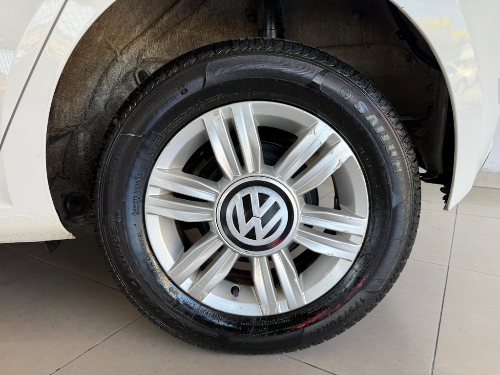 Volkswagen Up! Move Branco