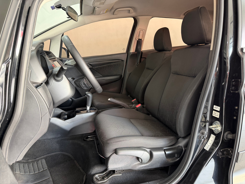 Honda Fit Preto