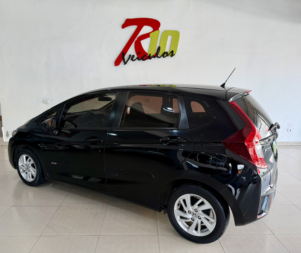 Honda Fit Preto