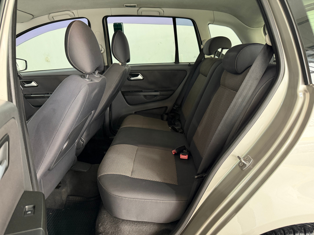 Volkswagen SpaceFox Prata
