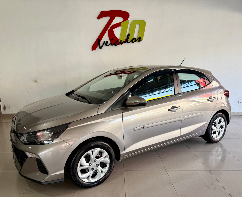 Hyundai HB20 Prata