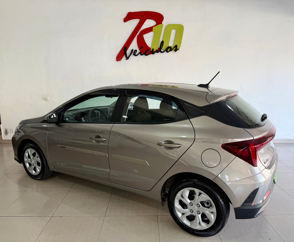 Hyundai HB20 Prata