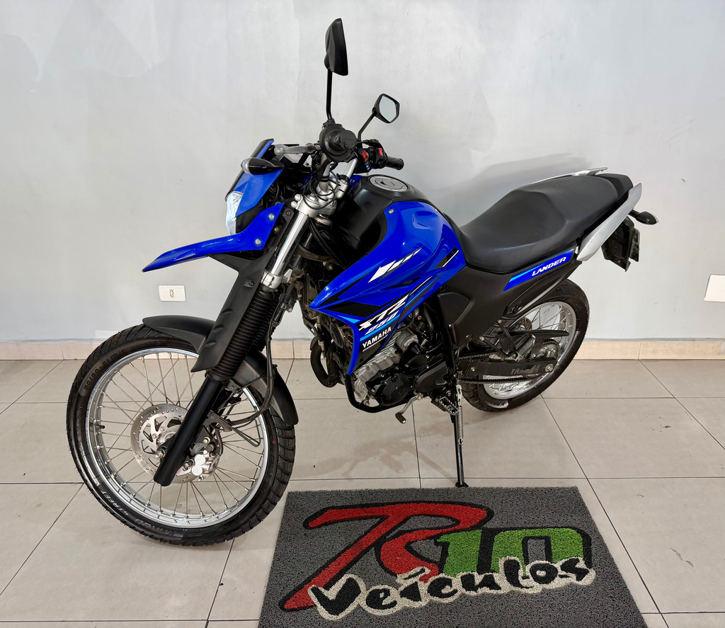Yamaha XTZ Azul