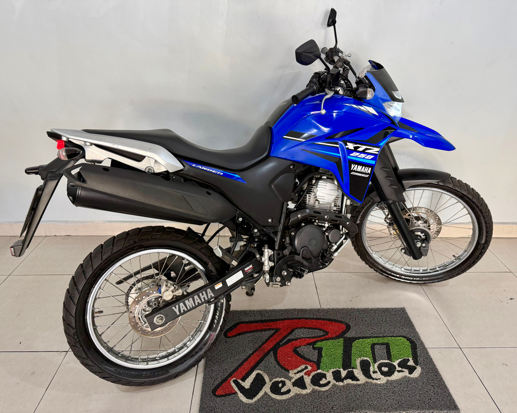 Yamaha XTZ Azul
