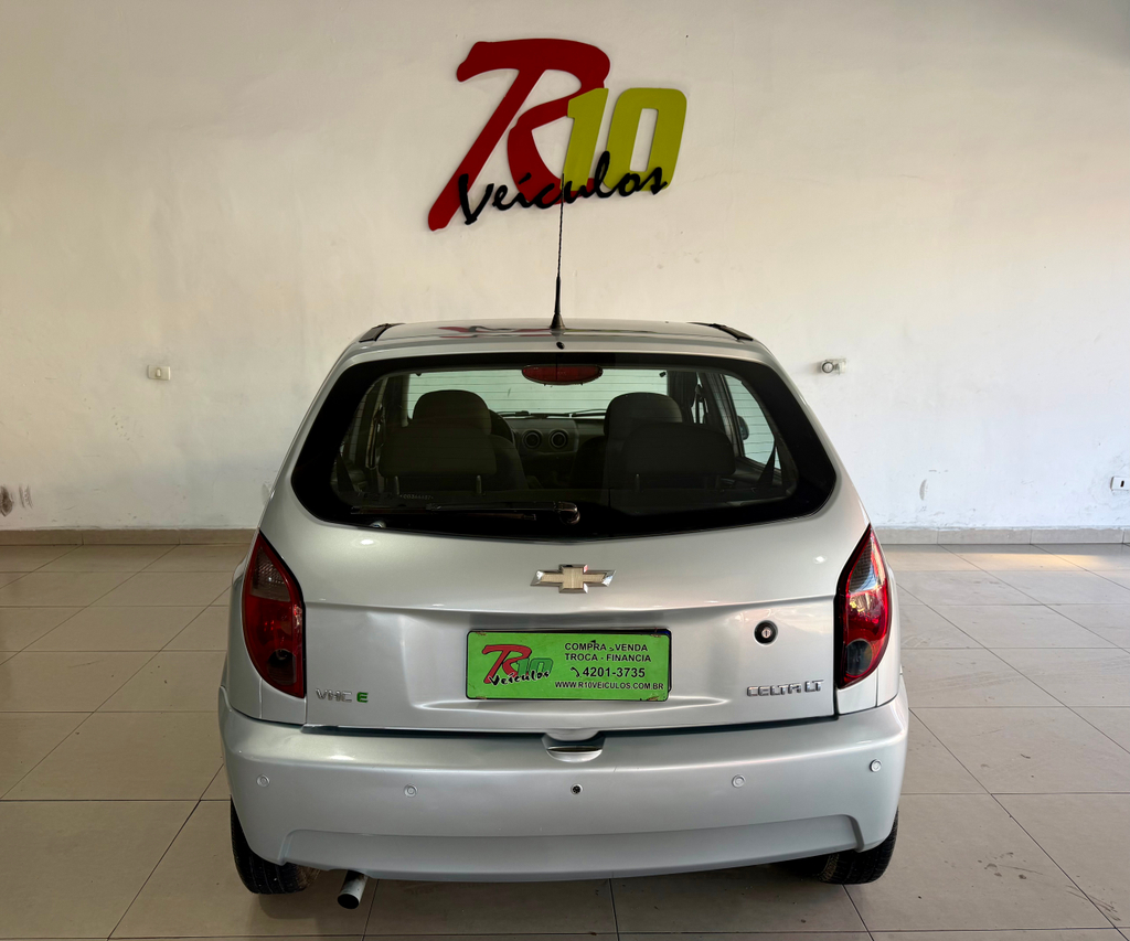 Chevrolet Celta Prata