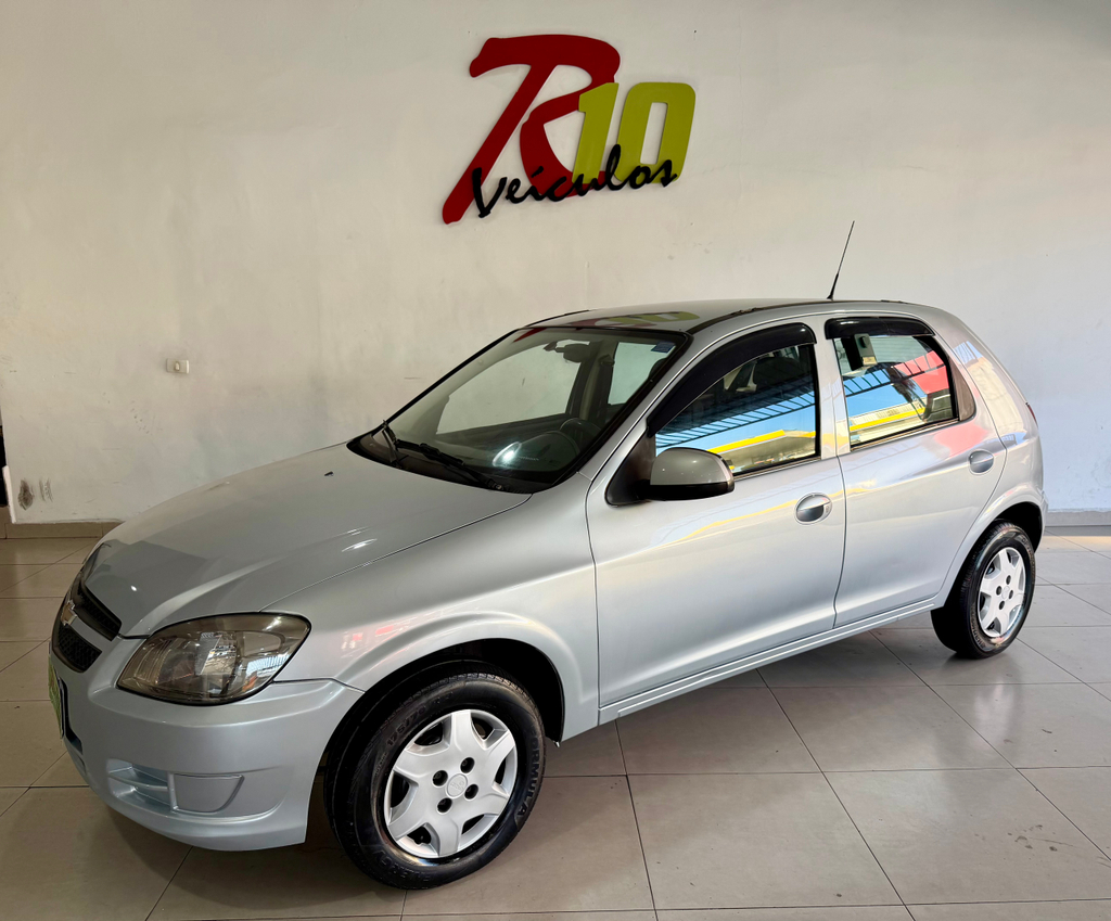 Chevrolet Celta Prata