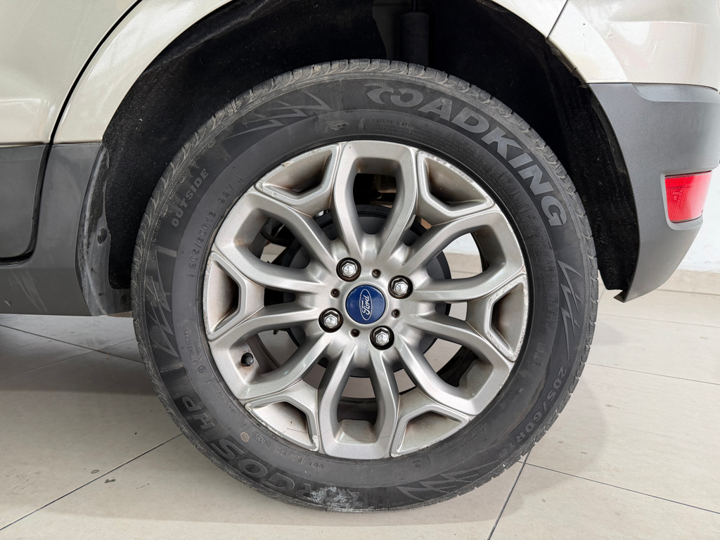 Ford EcoSport Prata