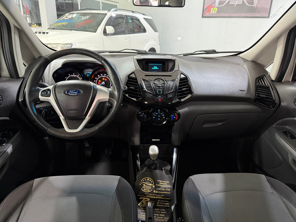 Ford EcoSport Prata
