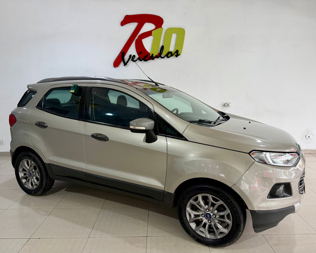 Ford EcoSport Prata