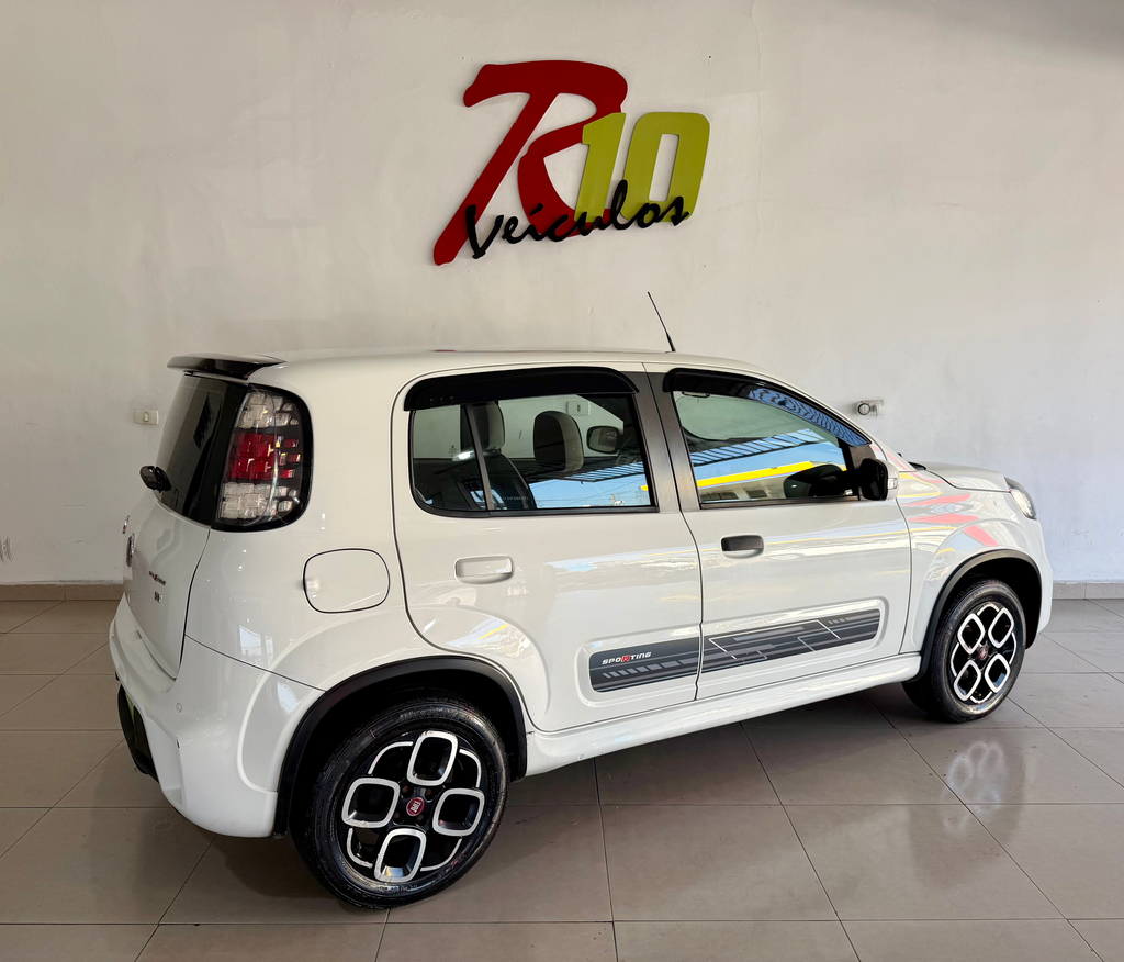 Fiat Uno Branco