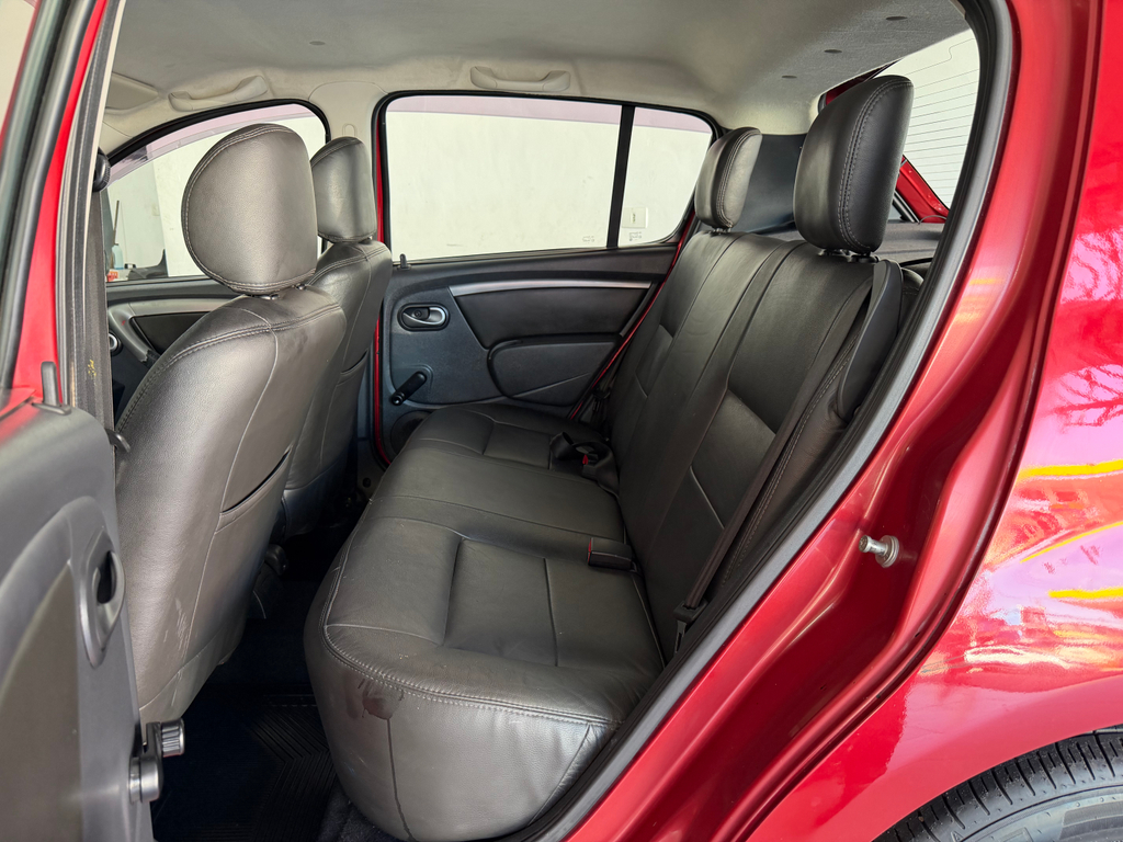 Renault Sandero Vermelho