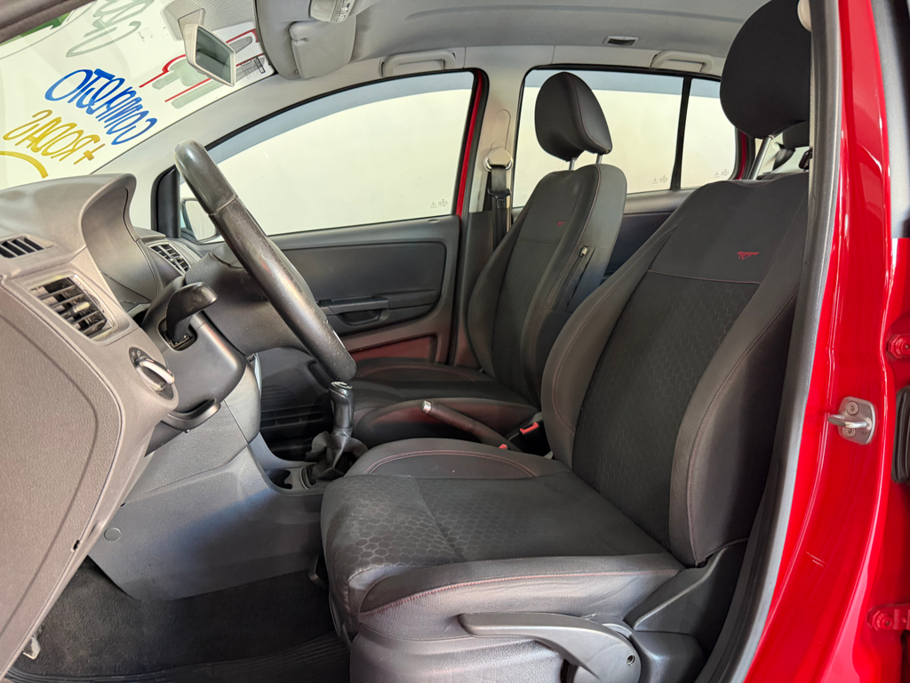 Volkswagen CrossFox Vermelho