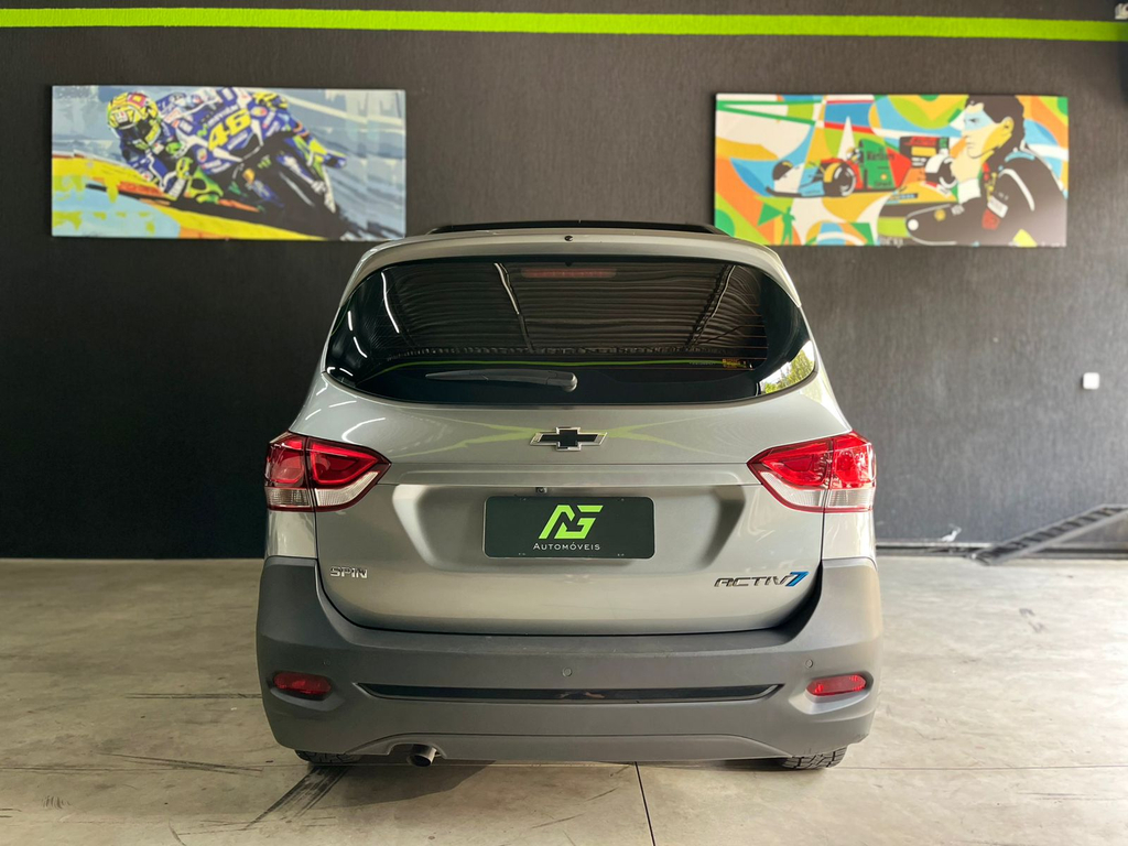Chevrolet Spin Prata