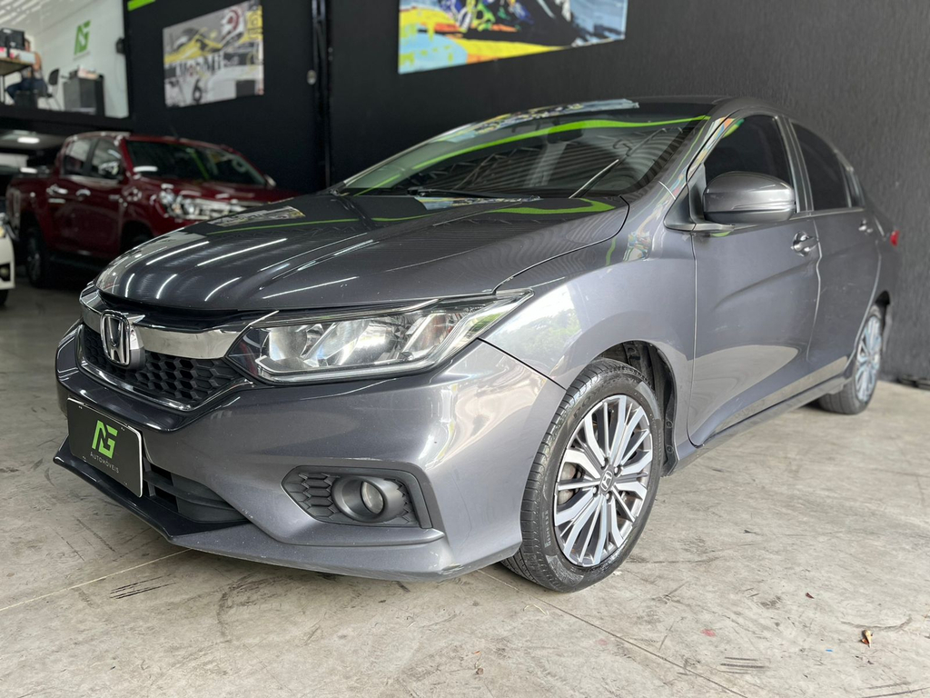 Honda City Cinza