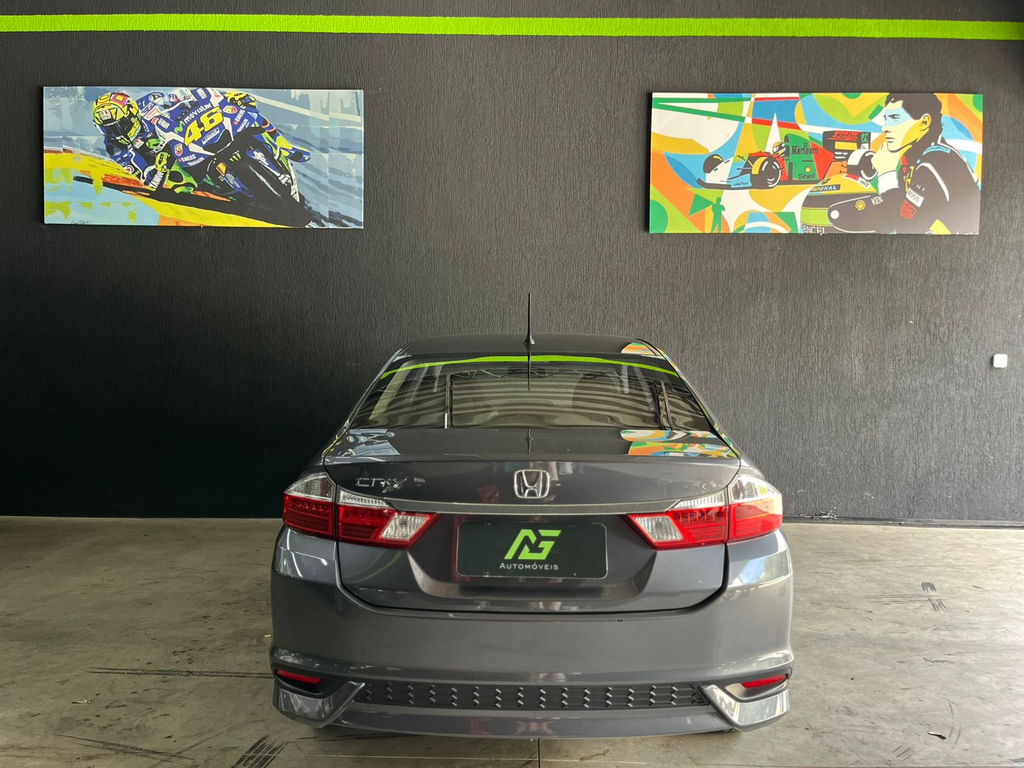 Honda City Cinza