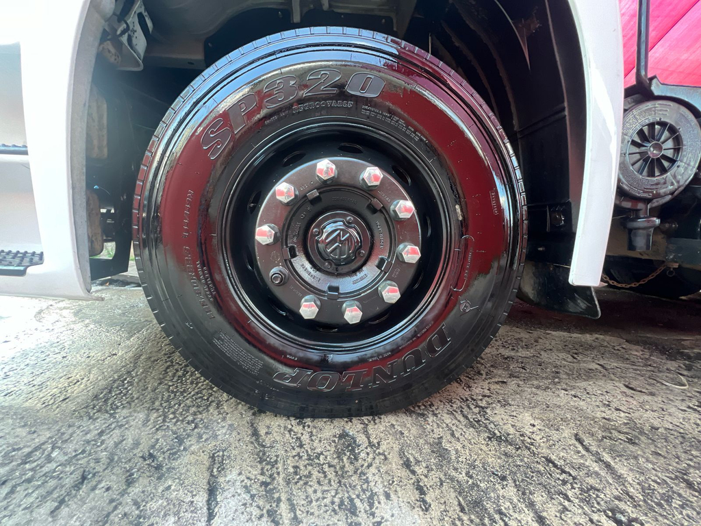 Volkswagen 25-360 Branco