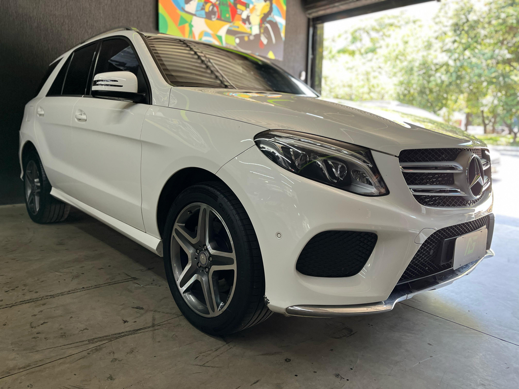Mercedes Benz GLE-350 Branco