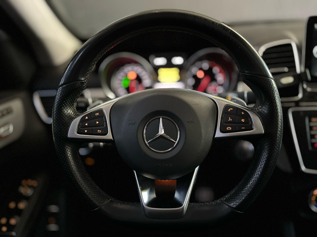 Mercedes Benz GLE-350 Branco
