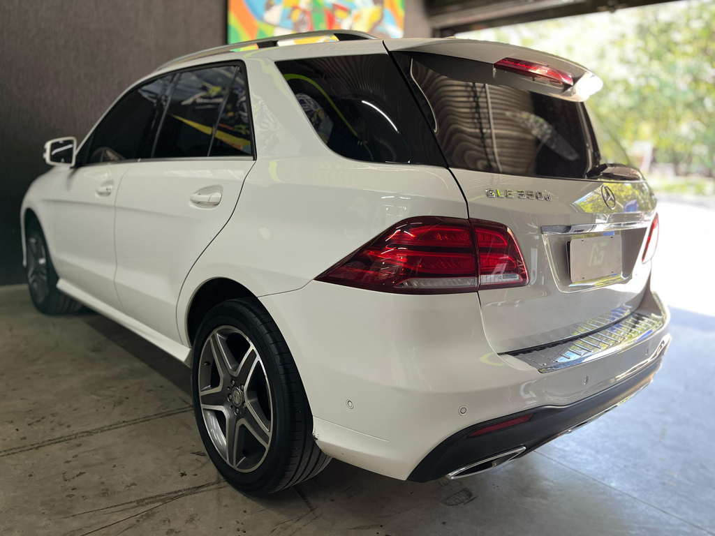 Mercedes Benz GLE-350 Branco