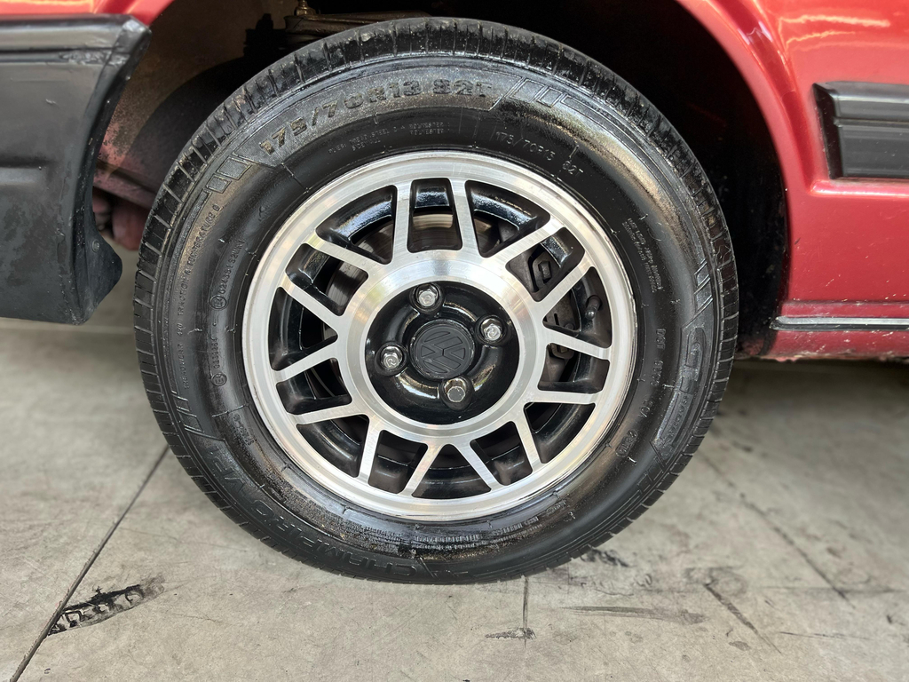 Volkswagen Passat Vermelho