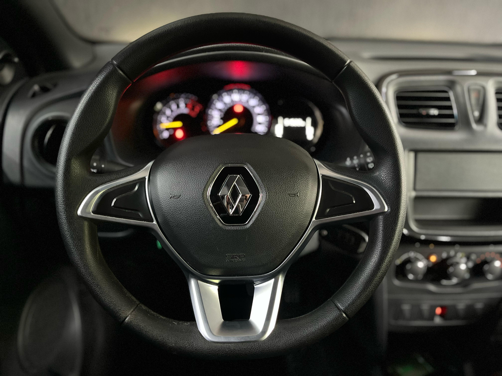 Renault Sandero Prata