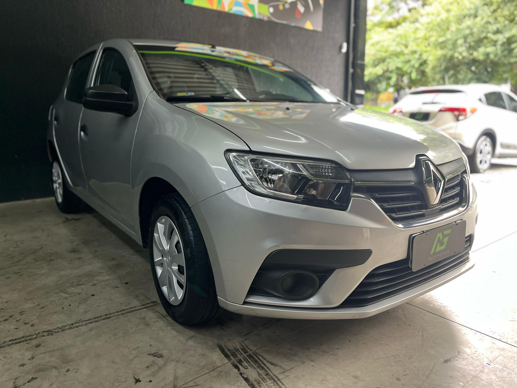 Renault Sandero Prata