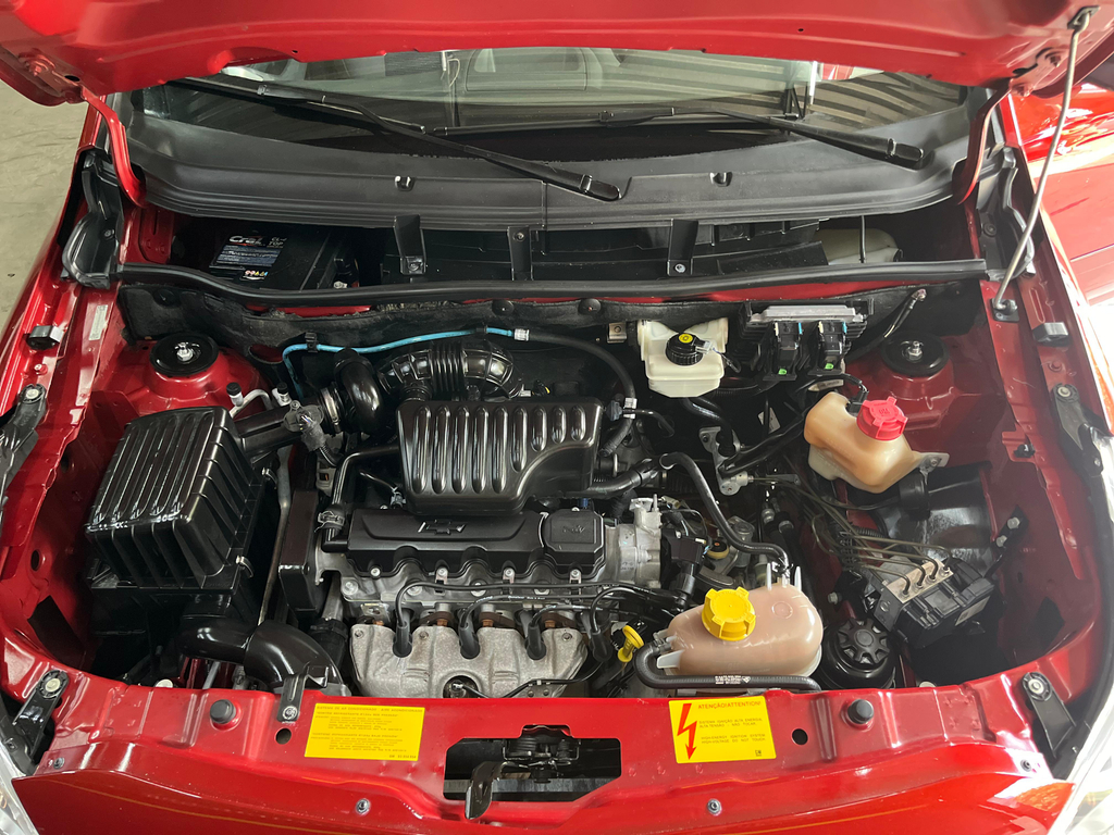 Chevrolet Montana Vermelho