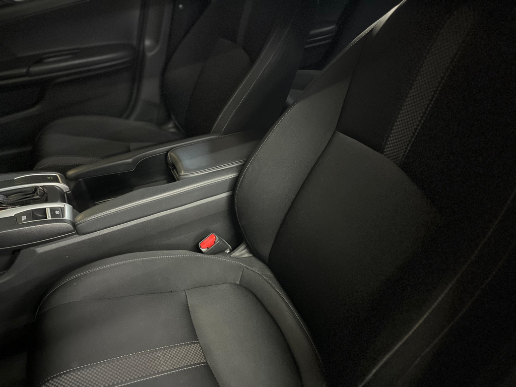 Honda Civic Sedan Prata