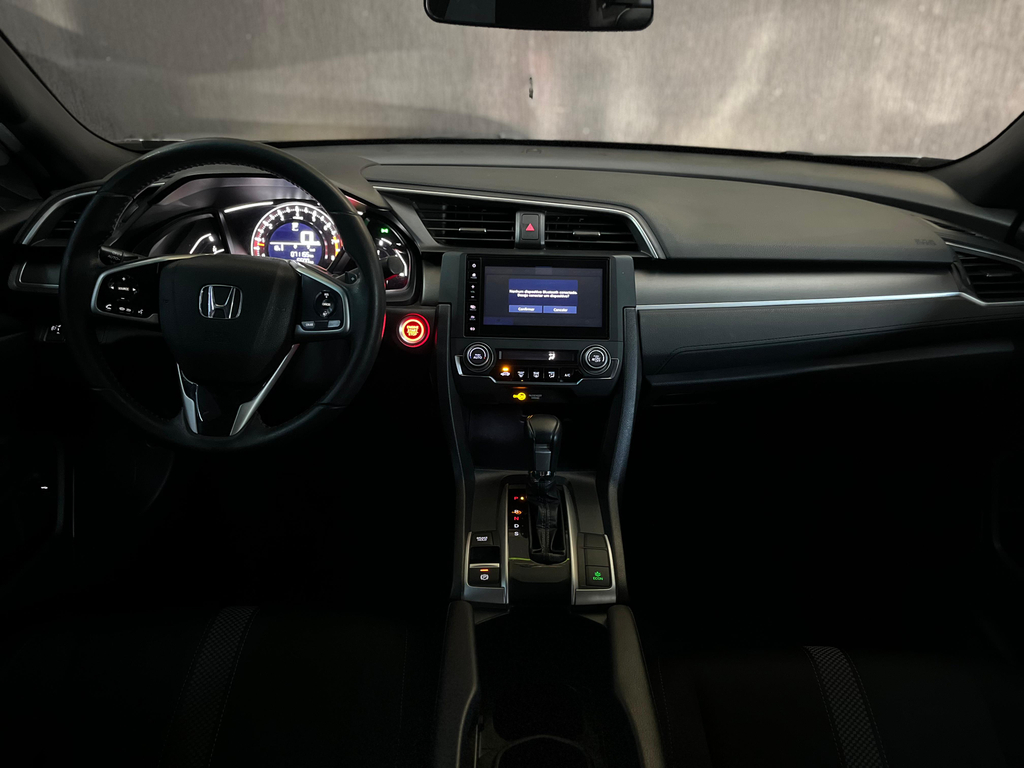 Honda Civic Sedan Prata