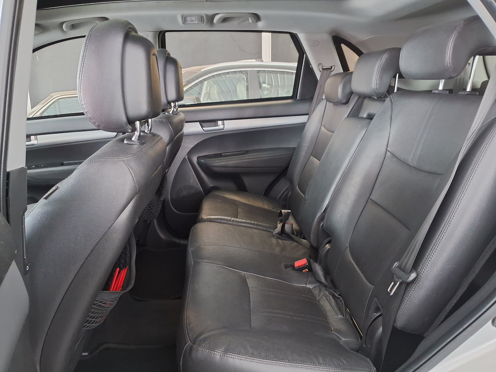 Kia Sorento Prata
