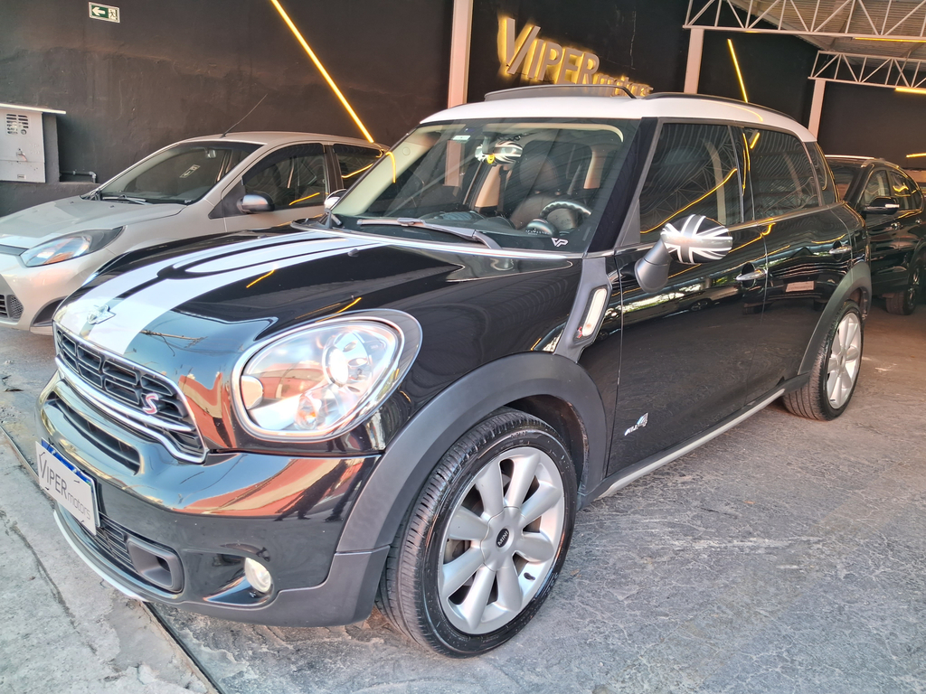 Mini Countryman Preto