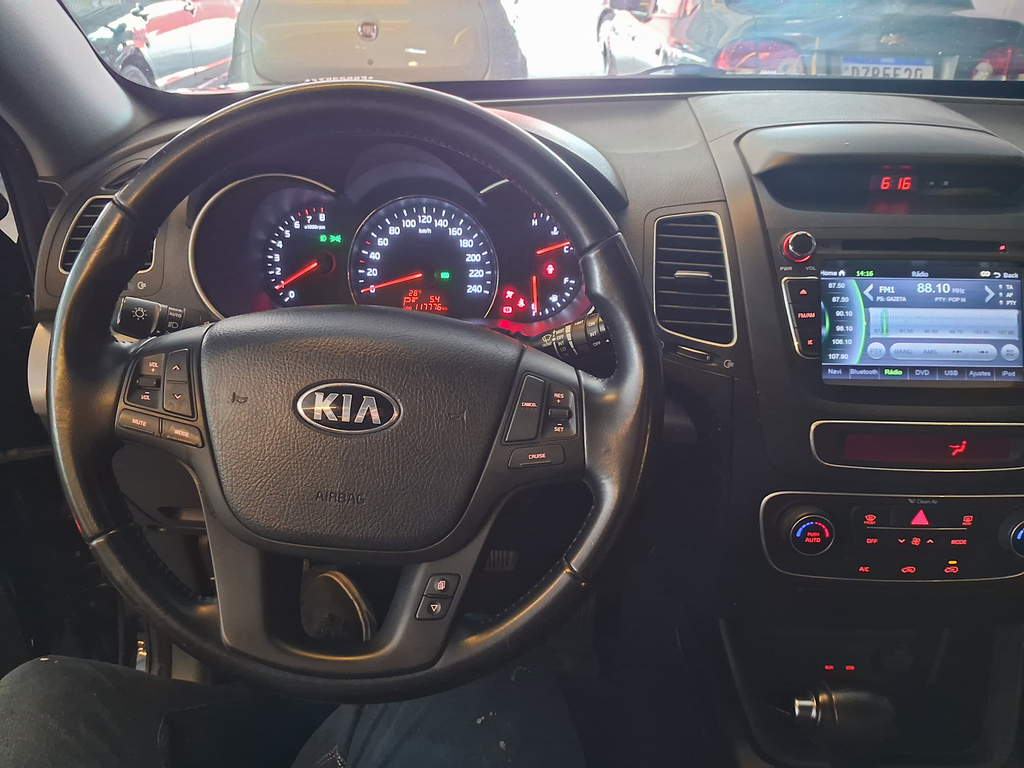 Kia Sorento Preto