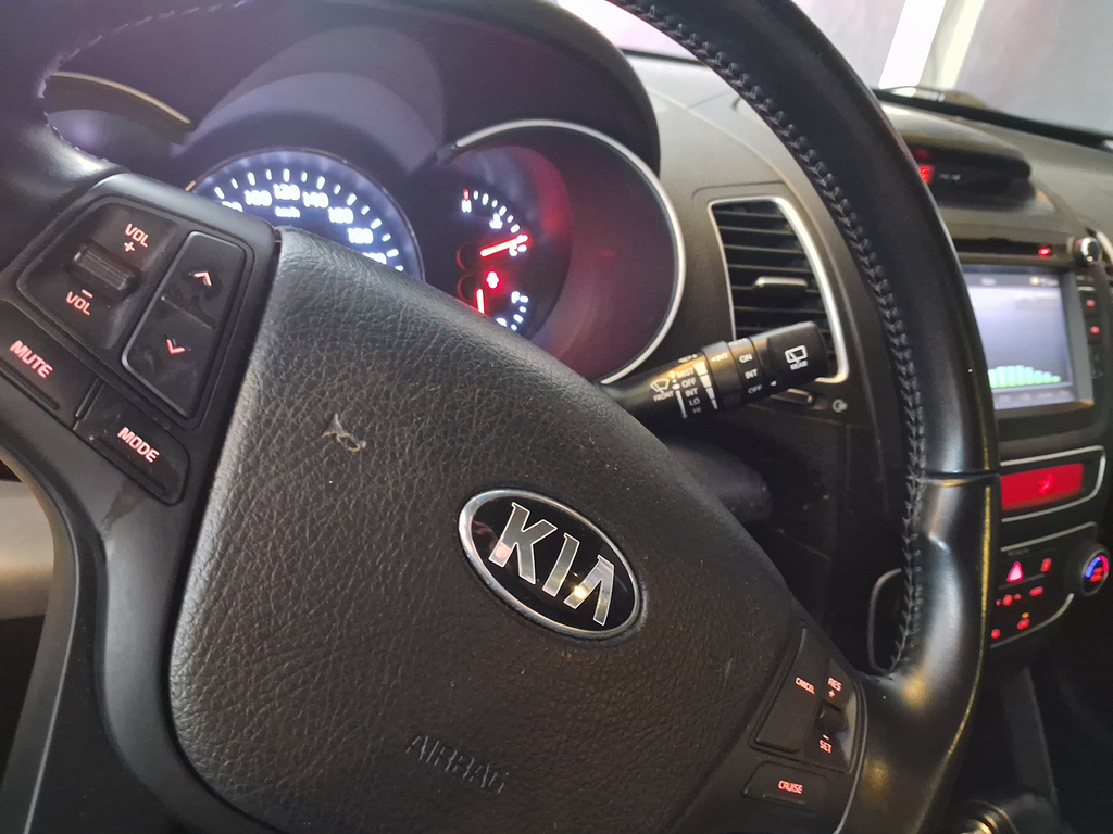 Kia Sorento Preto