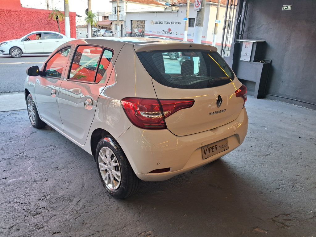 Renault Sandero Branco