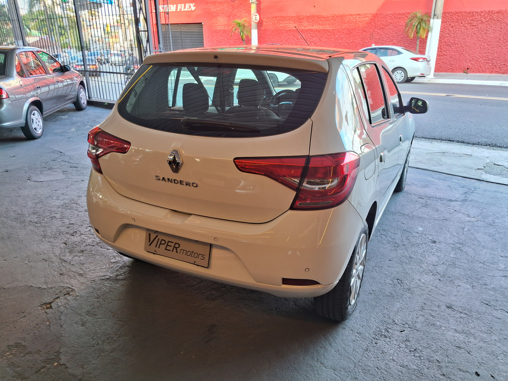 Renault Sandero Branco