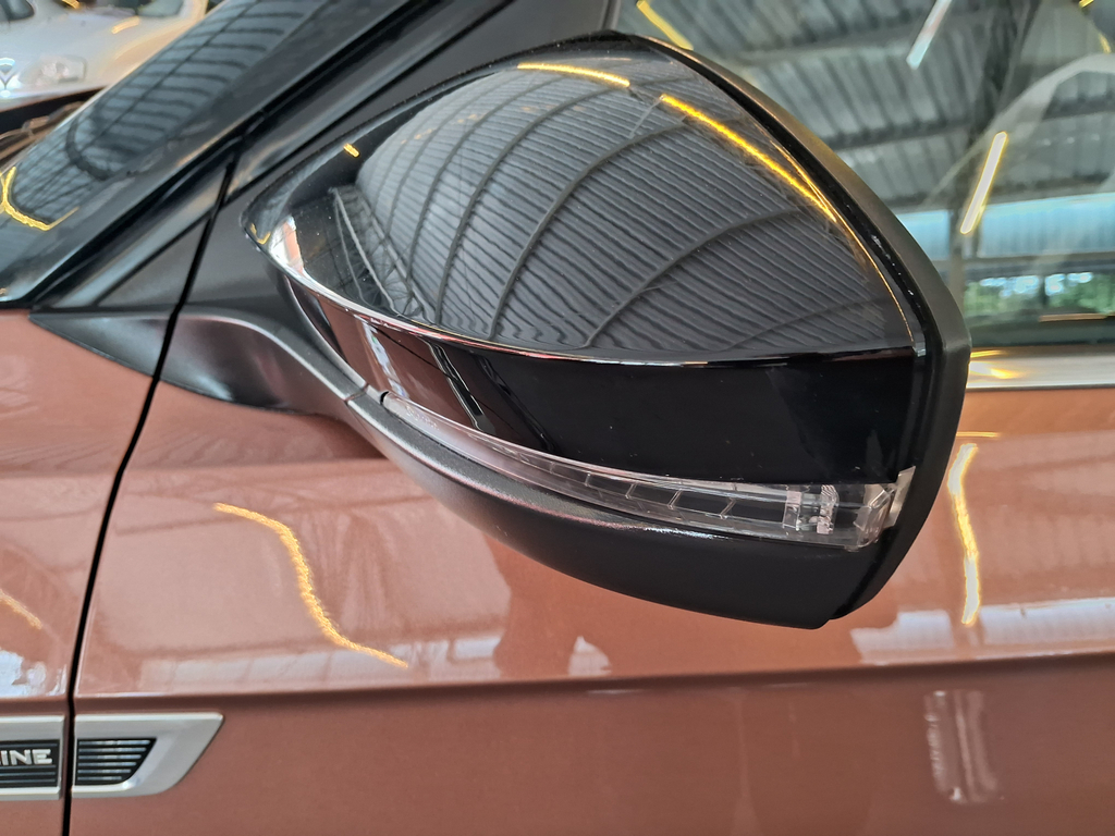 Volkswagen T-Cross Marrom