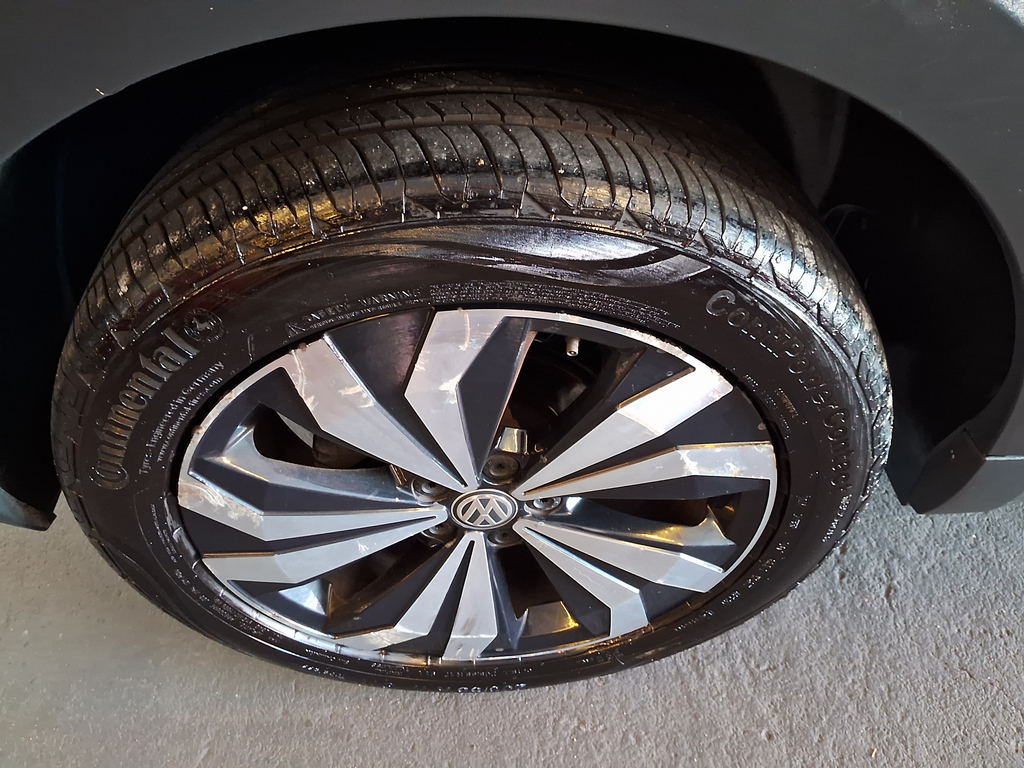 Volkswagen T-Cross Marrom