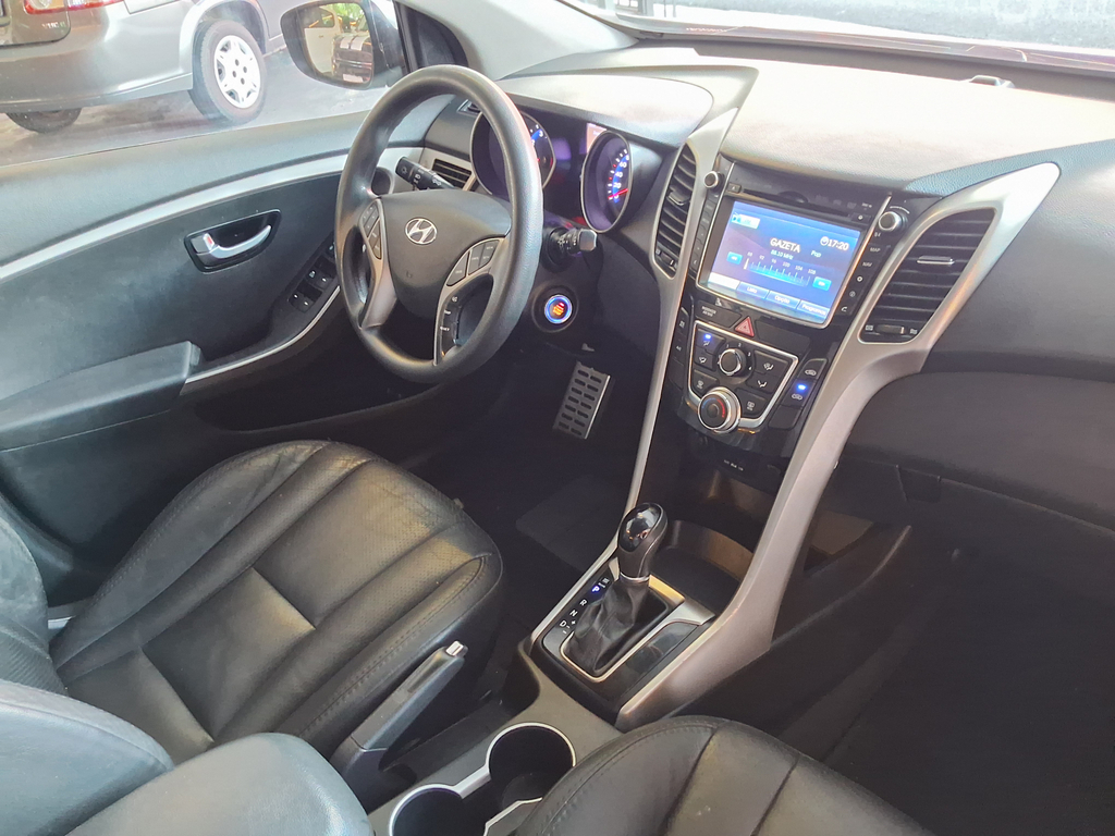 Hyundai i30 Prata