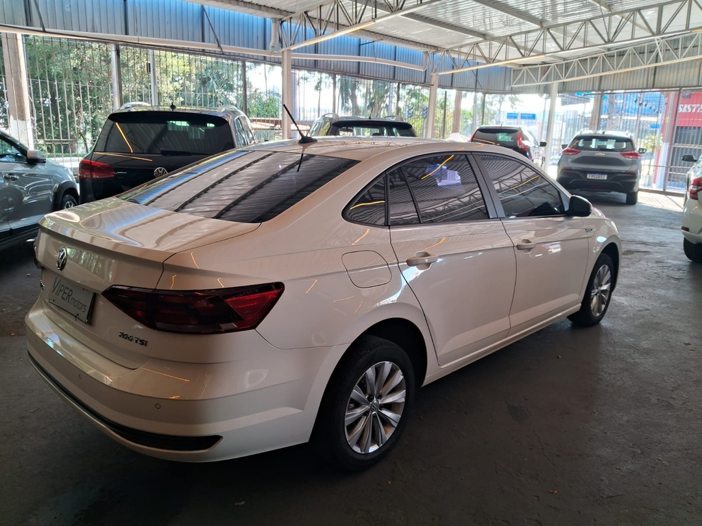 Volkswagen Virtus Branco
