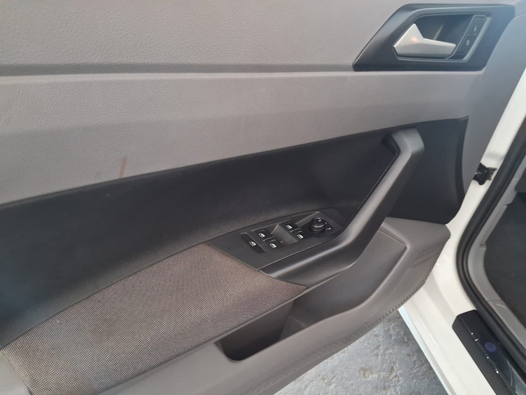 Volkswagen Virtus Branco