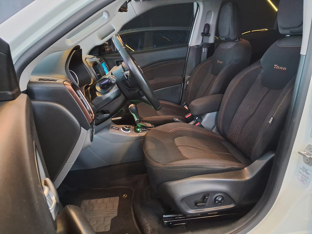 Fiat Toro Branco