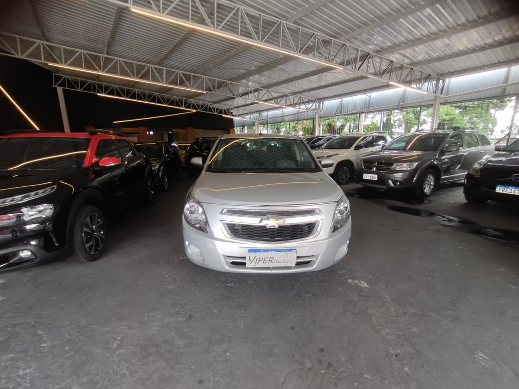 Chevrolet Cobalt Prata