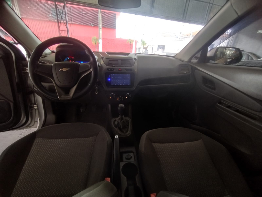 Chevrolet Cobalt Prata
