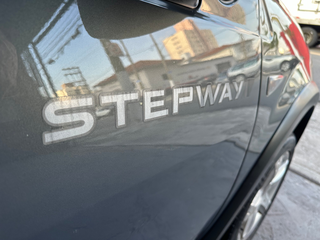 Renault Sandero Stepway Cinza