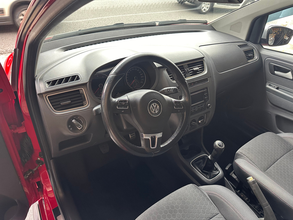 Volkswagen CrossFox Vermelho