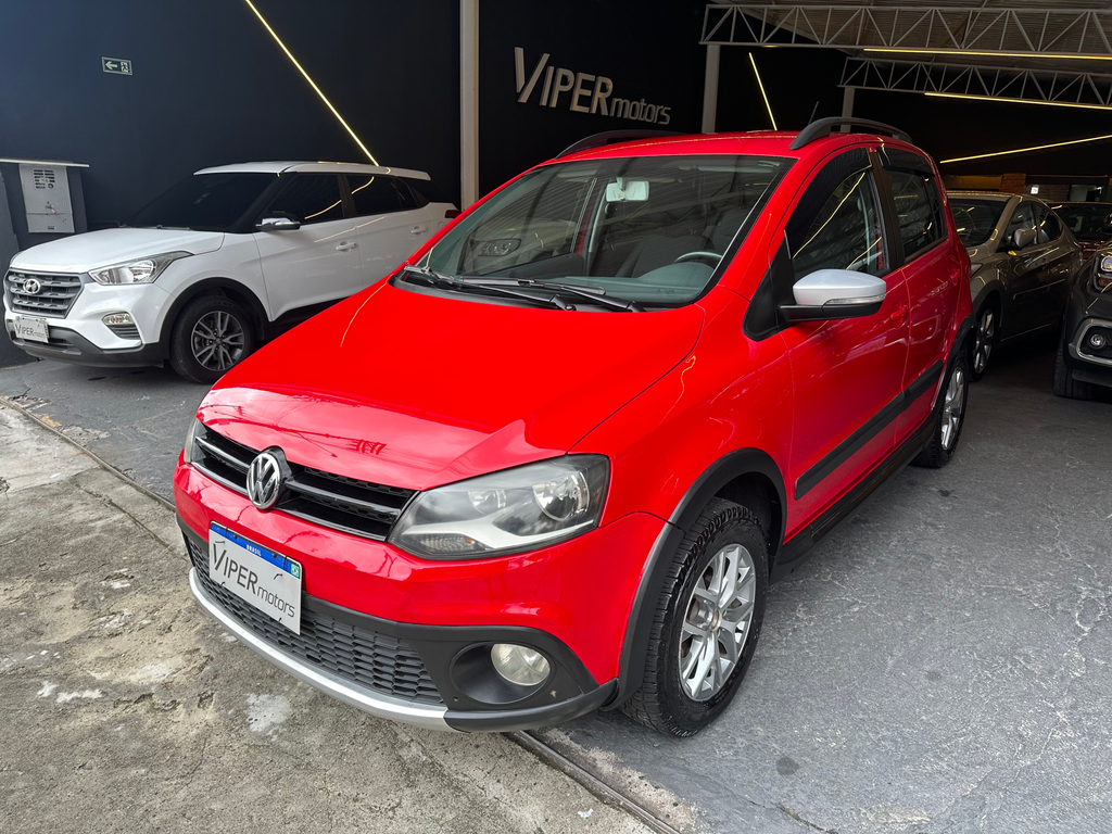 Volkswagen CrossFox Vermelho